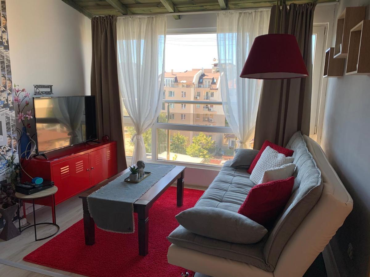 Lovely Penthouse With An Indoor Fireplace София Экстерьер фото